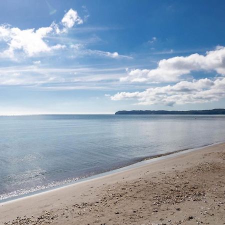 Avella "Sundowner" Mit Meerblick, Innenpool Und Eigener Wallbox Binz Luaran gambar